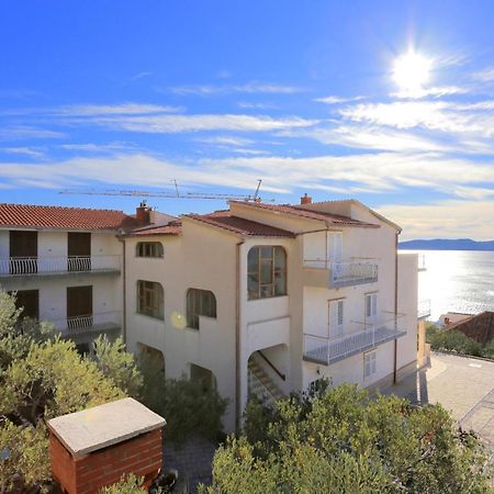Apartments With A Parking Space Brela, Makarska - 18495 Εξωτερικό φωτογραφία